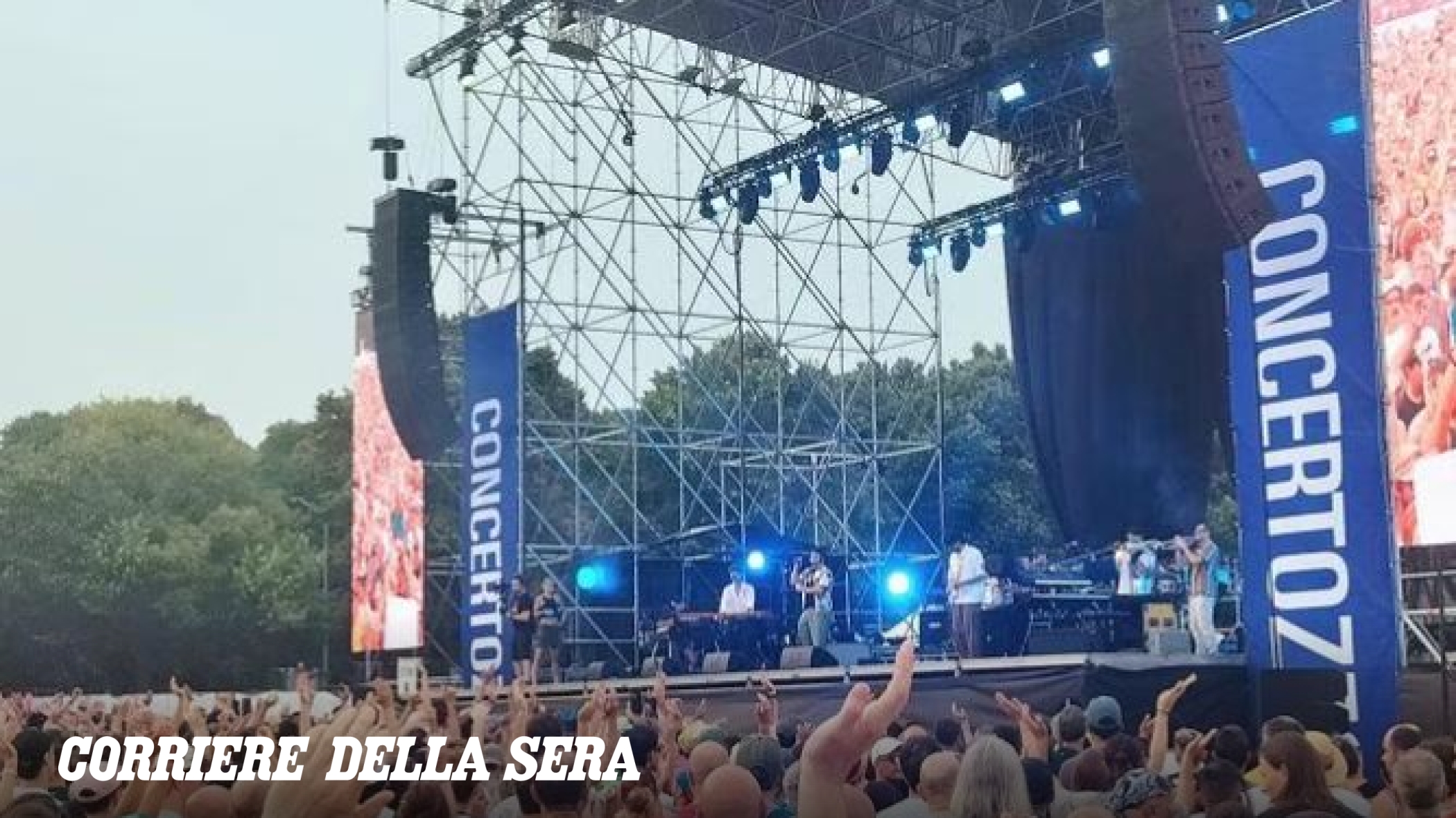 Concertozzo, festa per 11 mila con Elio e gli altri: disabilità, lavoro e musica che include