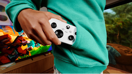 Xbox Nano Controller, il gamepad tascabile di Microsoft costa 49,99 euro