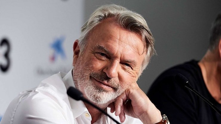 Sam Neill, l'ex compagna racconta gli ultimi giorni dell'attore: Era molto debilitato e sfinito - movieplayer.it