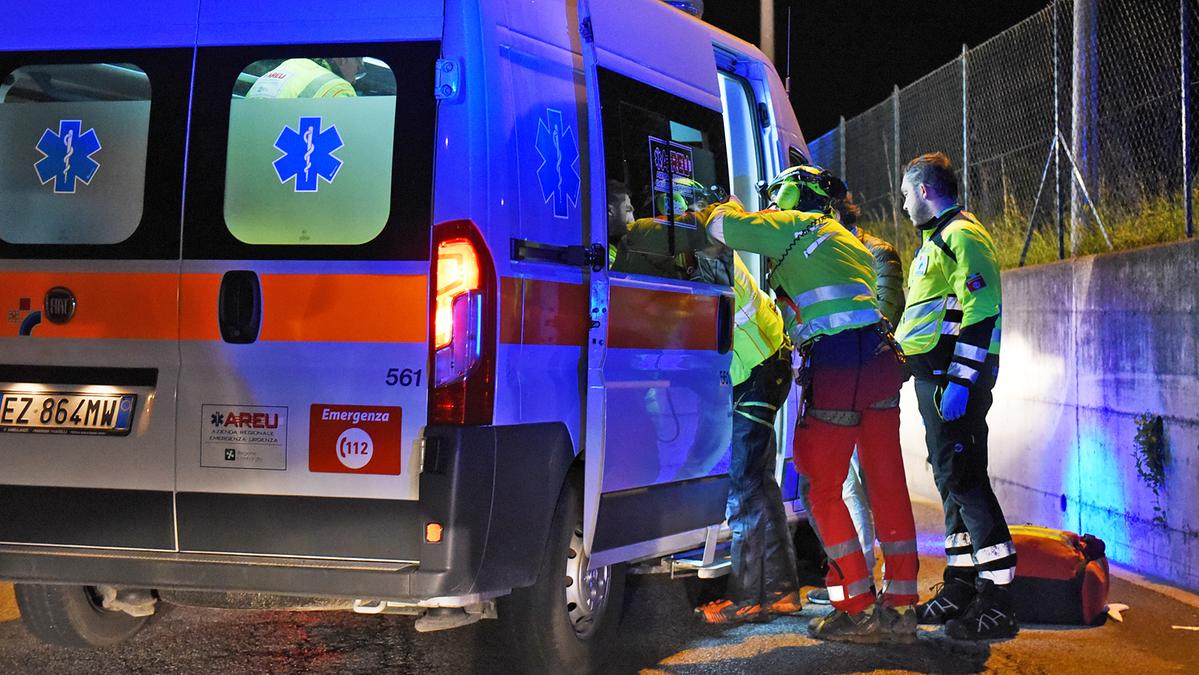 Scontro frontale nella notte a Pozzolengo: muore ragazzo di 19 anni