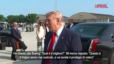 Trump effettua il primo volo sul nuovo Air Force One: Sono emozionato, è straordinario