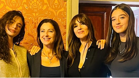 Monica Bellucci, compleanno in famiglia al Castello di Sorci tra le figlie e il dono del distacco