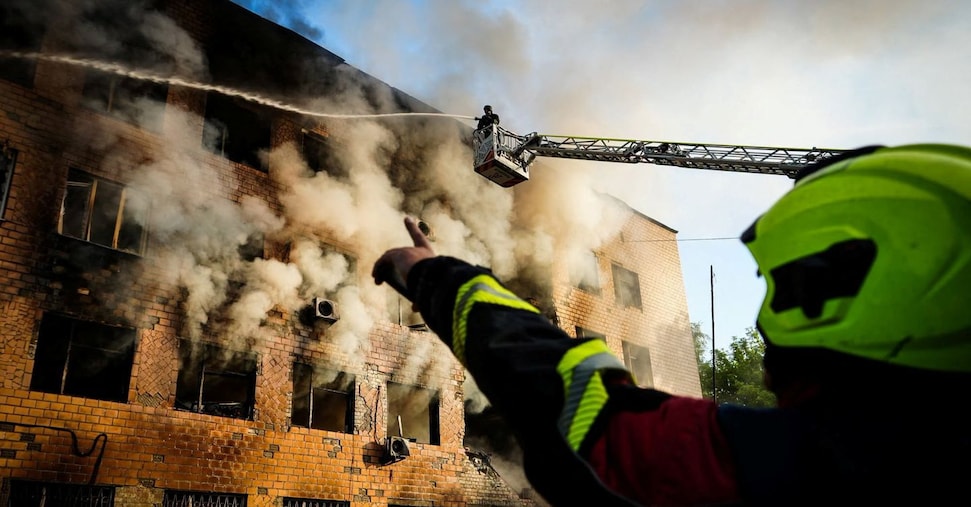 Ucraina, bombe su Zaporizhzhia: due morti e nove feriti