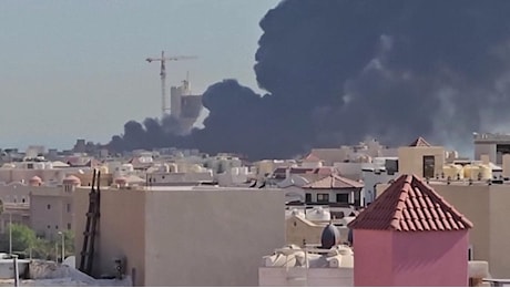 Raid e controfferte: settima notte di fuoco tra Usa e Iran, Teheran colpisce basi in Kuwait, Giordania e Bahrein