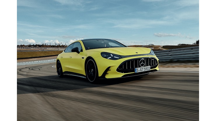 Mercedes-AMG GT Coupé4 ridefinisce il lusso elettrico con 860 kW. Prezzo e caratteristiche - QN Motori