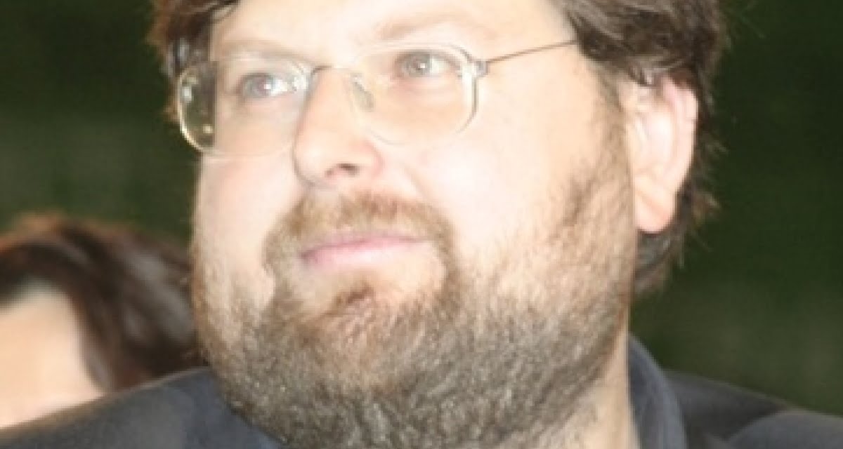 Adinolfi si difende: Dove sta scritto nella Bibbia che non si può rubare?