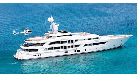 Caso Fertitta, la scorta al mega-yacht Usa accende la polemica