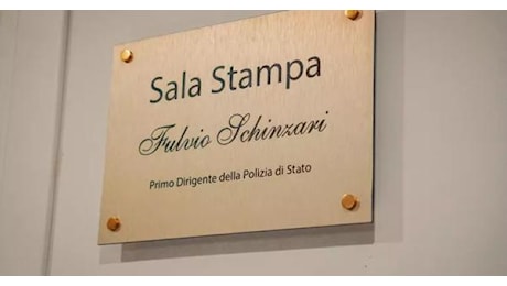 La Questura di Andria intitola sala stampa a una vittima del disastro ferroviario del 2016: «Non ti dimenticheremo»