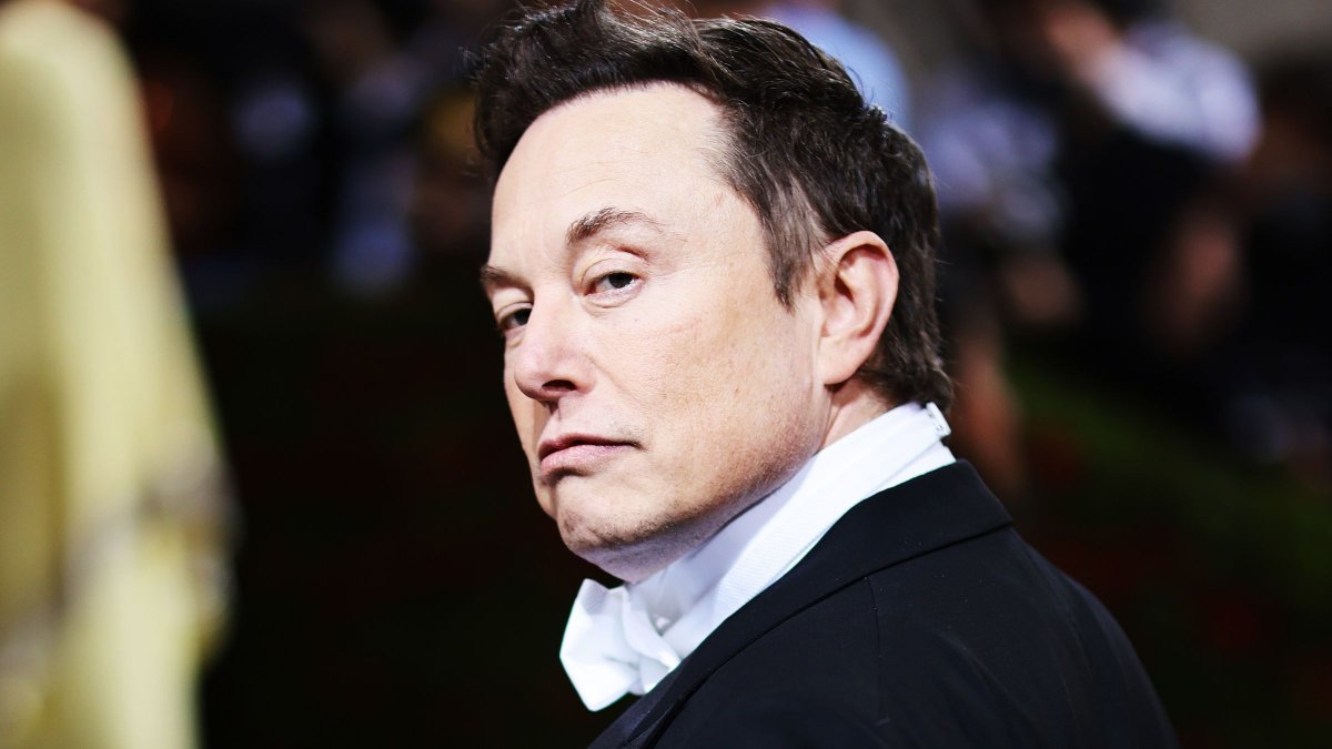 Elon Musk sfida Christopher Nolan: promette una Odissea realizzata con l'IA storicamente accurata