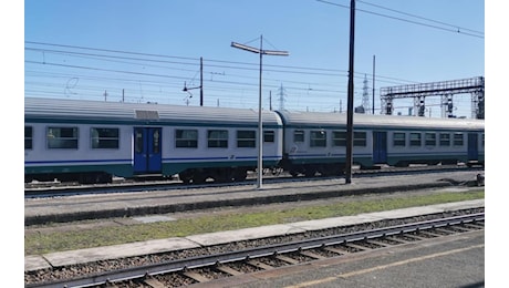 Tragedia sui binari a San Giorgio di Nogaro, operaio travolto da un treno: circolazione sospesa