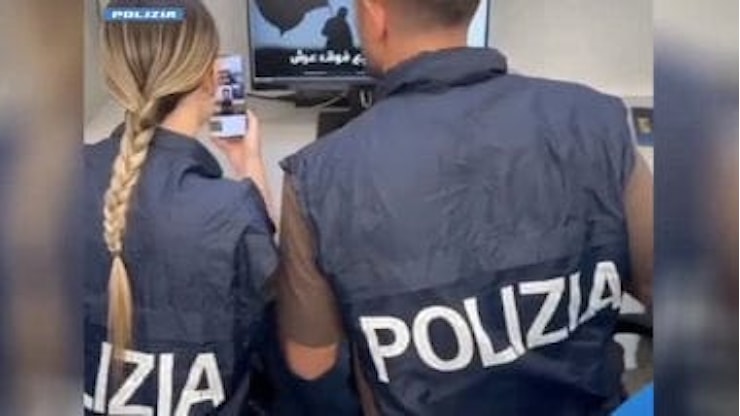 Terrorismo, arrestata 17enne pronta al martirio per Allah - Il Sole 24 ORE