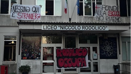 Occupazioni e autogestioni nelle scuole di Firenze, il Gramsci aperto e il Galilei in assemblea
