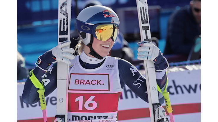 Lindsey Vonn vince a 41 anni la discesa libera di St.Moritz, Goggia quarta - lapresse.it