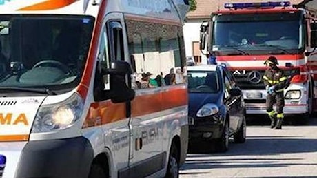 Incidente a Morbegno: morti marito e moglie nello scontro tra scooter e furgoncino