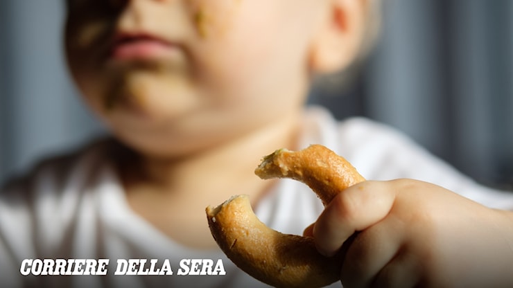 Dieta e salute mentale: i bambini che consumano cibi ultraprocessati sono più irrequieti - Corriere della Sera