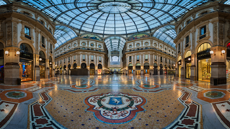 A Milano il restauro del toro in Galleria è un caso: la polemica - Virgilio InItalia