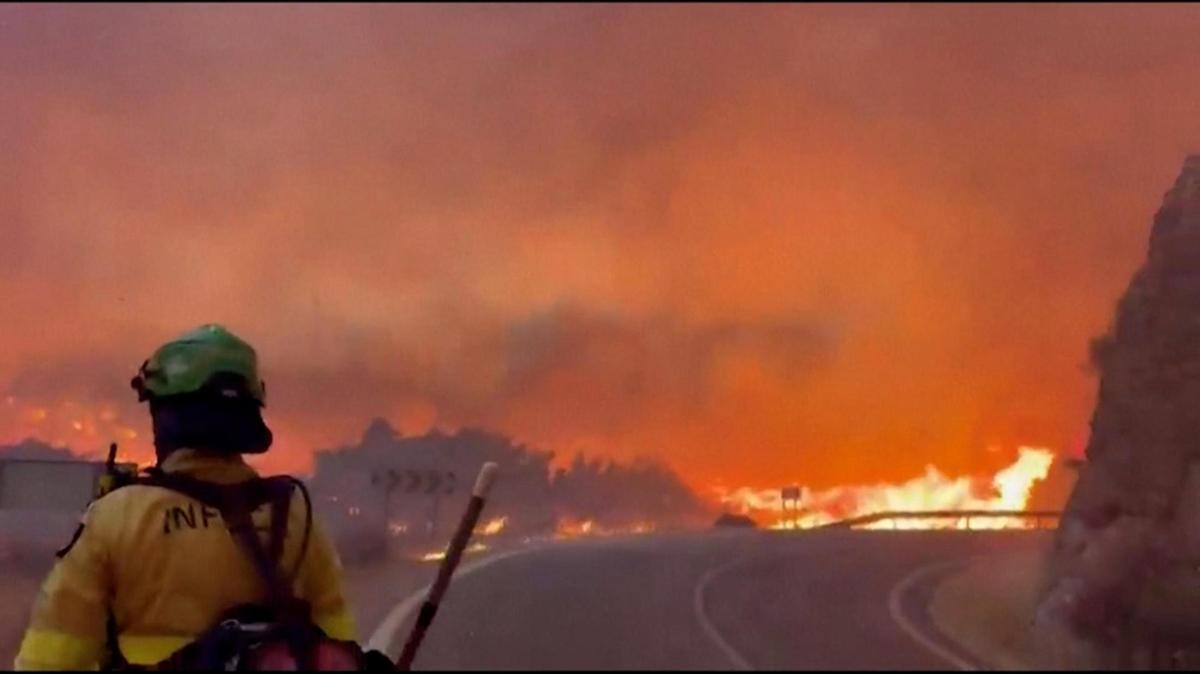 La caduta di un cavo elettrico all'origine dell'incendio in Andalusia