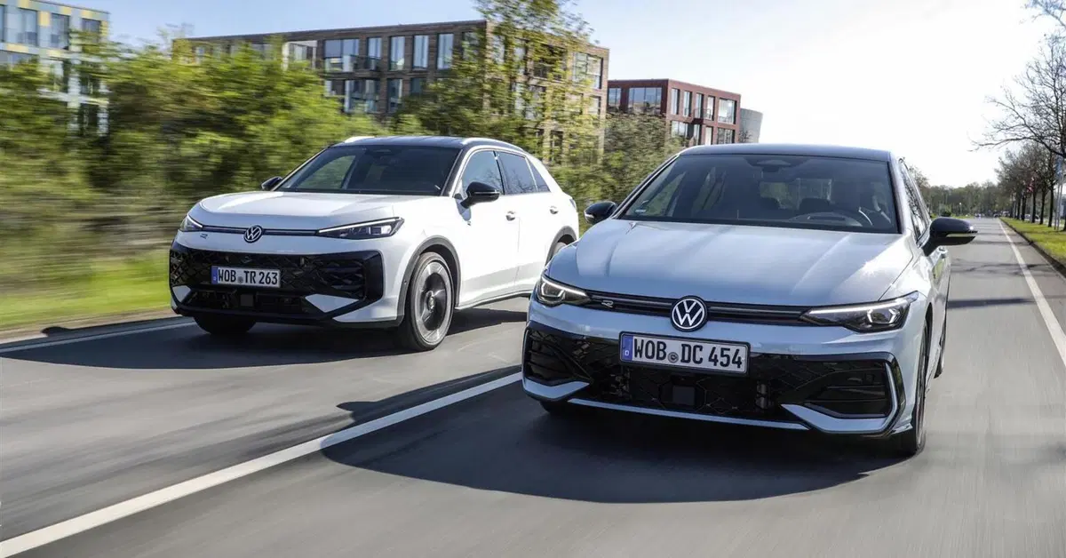 Volkswagen Golf, arriva il nuovo Full Hybrid da 170 CV: cambia tutto per la compatta tedesca
