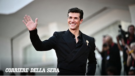 Roberto Bolle nella Walk of Fame di Hollywood, stella per il ballerino italiano nel 2027