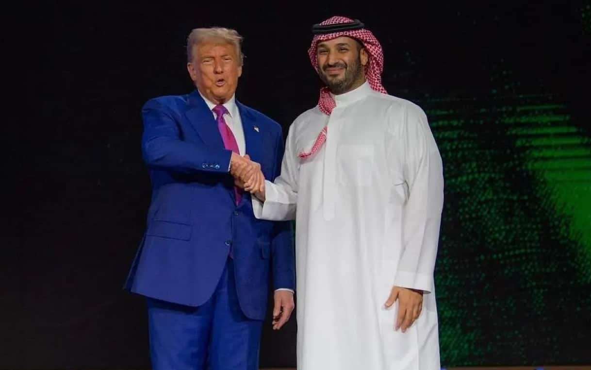 Nucleare, Usa e Arabia Saudita firmano accordo storico: sì all'arricchimento dell'uranio