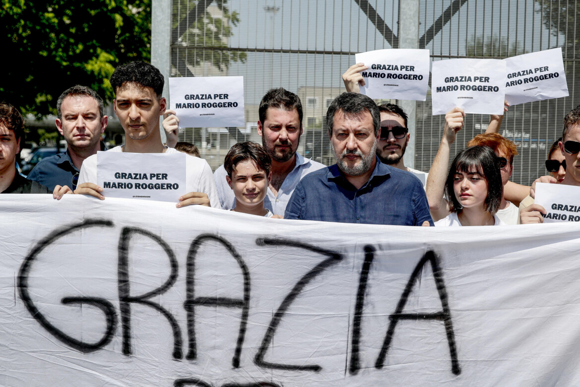 Show di Salvini in carcere. Su Roggero lite con Vannacci