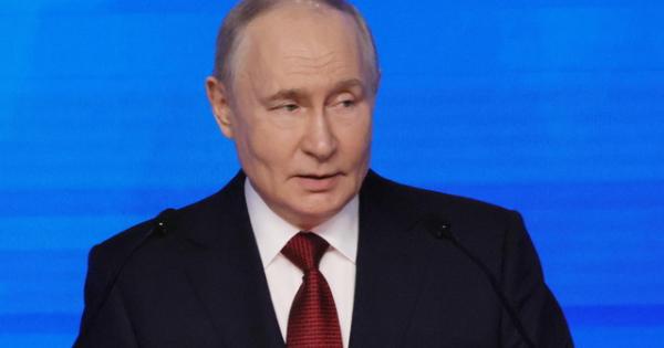 Cremlino, 'Putin ricorda a Trump che ha un invito permanente a visitare la Russia'