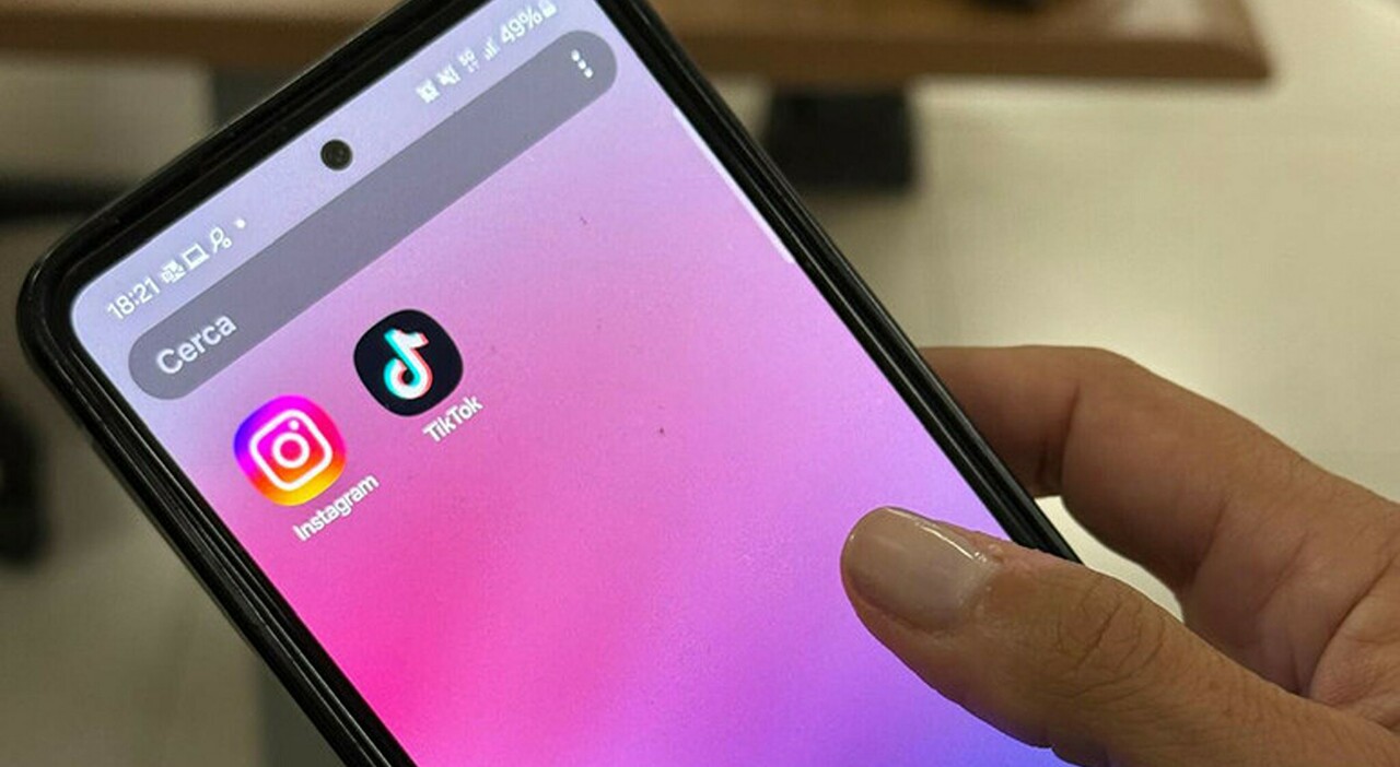 Influencer su OnlyFans nel mirino della Finanza: redditi bassi ma incassi per 700mila euro