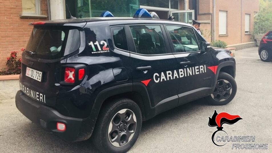Anagni – Perseguita l’ex moglie nonostante il divieto di avvicinamento: notificato l’ammonimento del Questore
