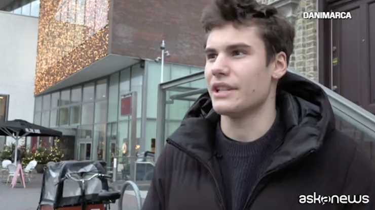 No social agli under 16: giusto o no? La parola ai giovani, dalla Spagna alla Nigeria - iO Donna