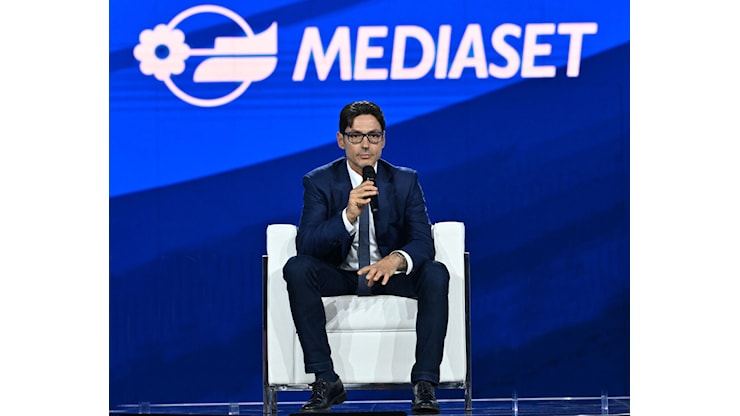 Berlusconi Jr licenzia Tajani: «Volti nuovi» - Il Manifesto