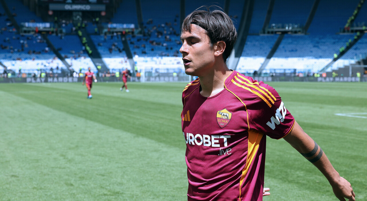 Dybala rinnova con la Roma, l'argentino prolunga fino al 2027
