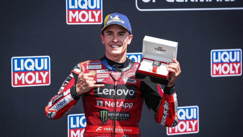 Marquez fa suo il Sachsenring: Sprint tutta Ducati e Mondiale riaperto