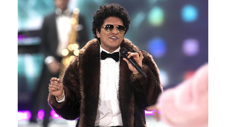 Bruno Mars incanta San Siro con uno show indimenticabile - notiziemusica.it