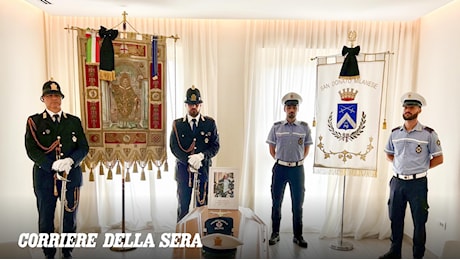 Lutto cittadino a Milano per l'agente Imprezzabile, aperta la camera ardente
