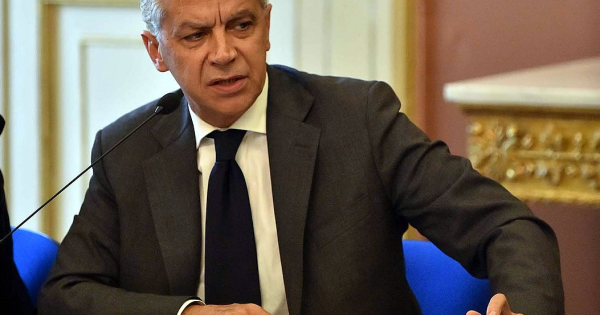 Comitato ordine e sicurezza, Piantedosi a Napoli
