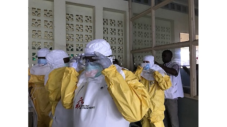 Ebola fuori controllo nella RDC: frontiere chiuse bloccano aiuti e personale, centinaia di campioni senza analisi - insalutenews.it