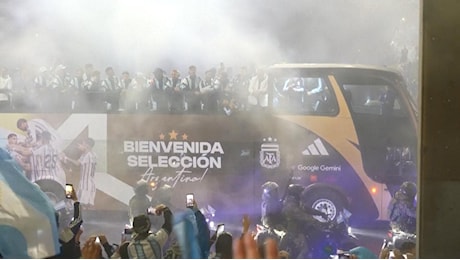 Argentina, l'abbraccio di Buenos Aires alla nazionale nonostante la sconfitta mondiale