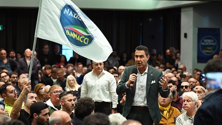Vannacci si sente forte e si scatena. Nel centrodestra il dilemma dell'alleanza - Corriere Roma