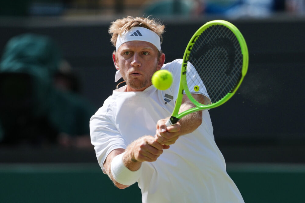 ATP Umago 2026, Davidovich Fokina e Arnaldi vincono al debutto. Fuori Cobolli e Prizmic