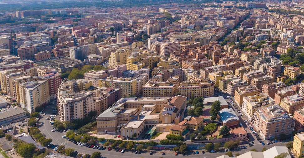 Casa, compravendite stabili e prezzi in salita. Milano frena, Roma sopra la media delle grandi città