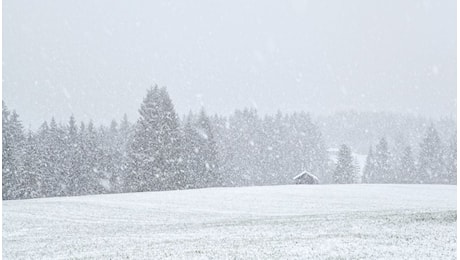 Inverno 2026-2027, quando arriverà la prima neve in Italia? Le proiezioni degli esperti