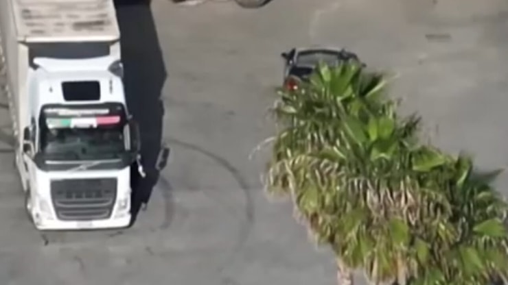 Tir carico di tabacchi rapinato sulla Statale 655: autista e guardie giurate prese in ostaggio e rilasciati nelle campagne - FoggiaToday - cronaca e notizie da Foggia