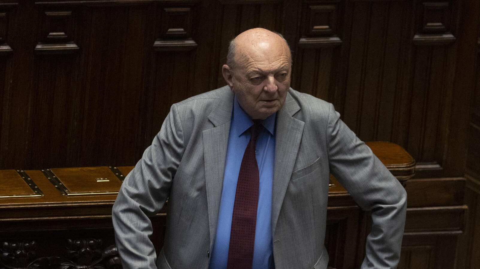 Carissima benzina. Pichetto a Huffpost: Valutiamo misure, ma sono molto costose, Cdm giovedì (di L. Sala)