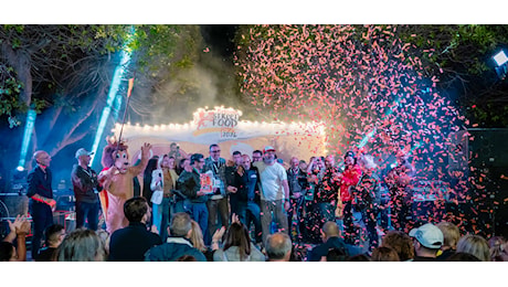 Messina Street Food Fest 2026, la pizza fritta di Basilicò conquista piazza Cairoli davanti a pitone e smash burger