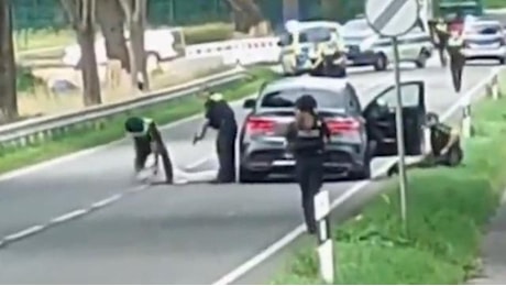 Sparatoria in un centro per giovani a Stade, il bilancio è di cinque vittime: fermati due sospettati