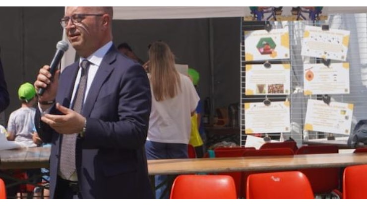 Fattoria in Città, annullato l'evento musicale dopo il ritrovamento del corpo del ragazzo - La Sesia