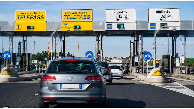 Pedaggio, scatta il rimborso per blocco del traffico e ritardi: quanto vale e come ottenerlo - Leggo.it