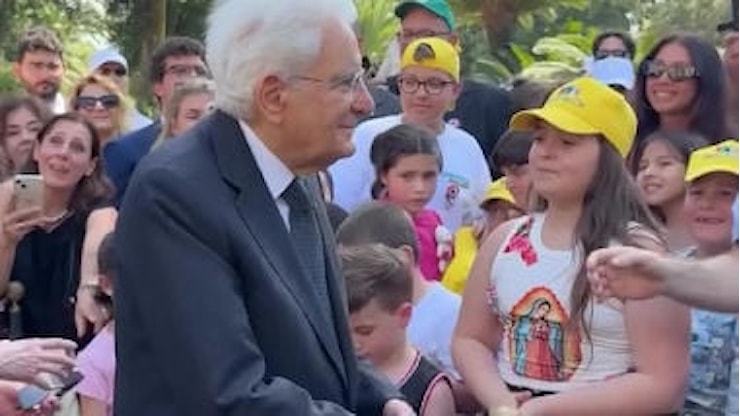 Mattarella riceve i più fragili ai giardini del Quirinale in occasione della Festa della Repubblica - Il Sole 24 ORE