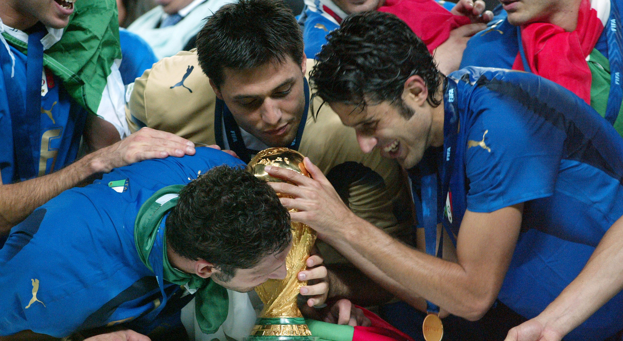 Mondiali su Wikipedia, il trionfo del 2006 scalda ancora gli italiani. E oggi spopolano Ancelotti, Curaçao e Haaland
