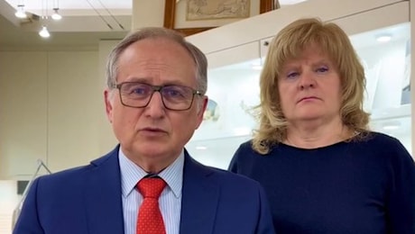 Mariangela Sandrone, moglie di Roggero: Mario non è un giustiziere, ha messo la protezione della famiglia sopra a tutto